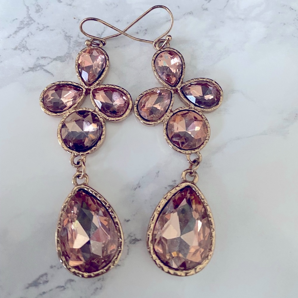 Fashion drop earrings
